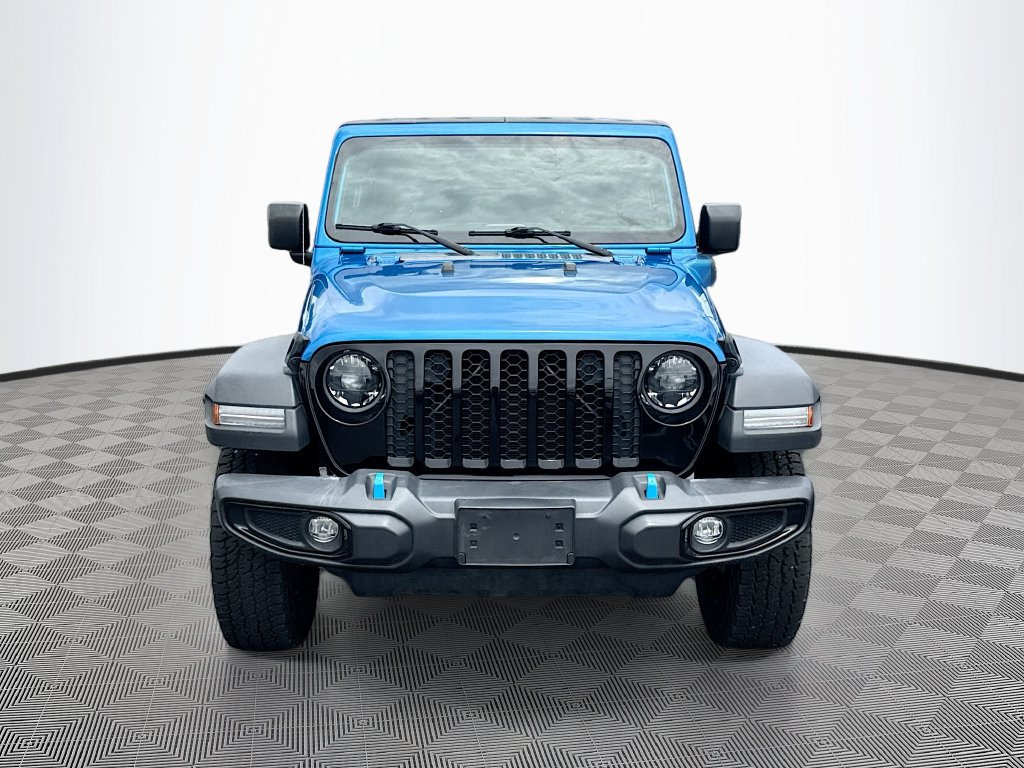 Certified 2023 Jeep Wrangler Unlimited AWD/4WD image 2