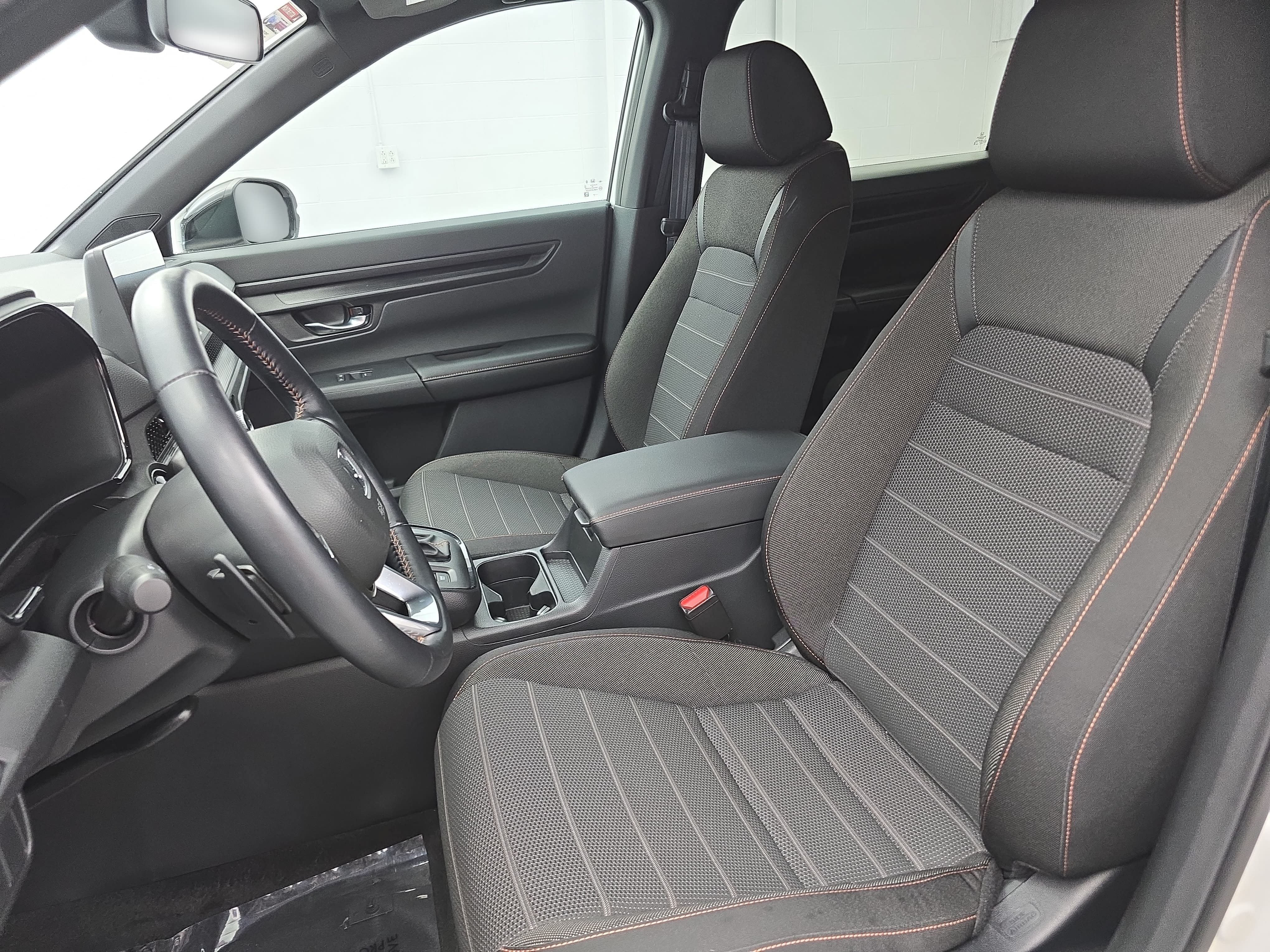 Certified 2025 Honda CR-V Sport image 14