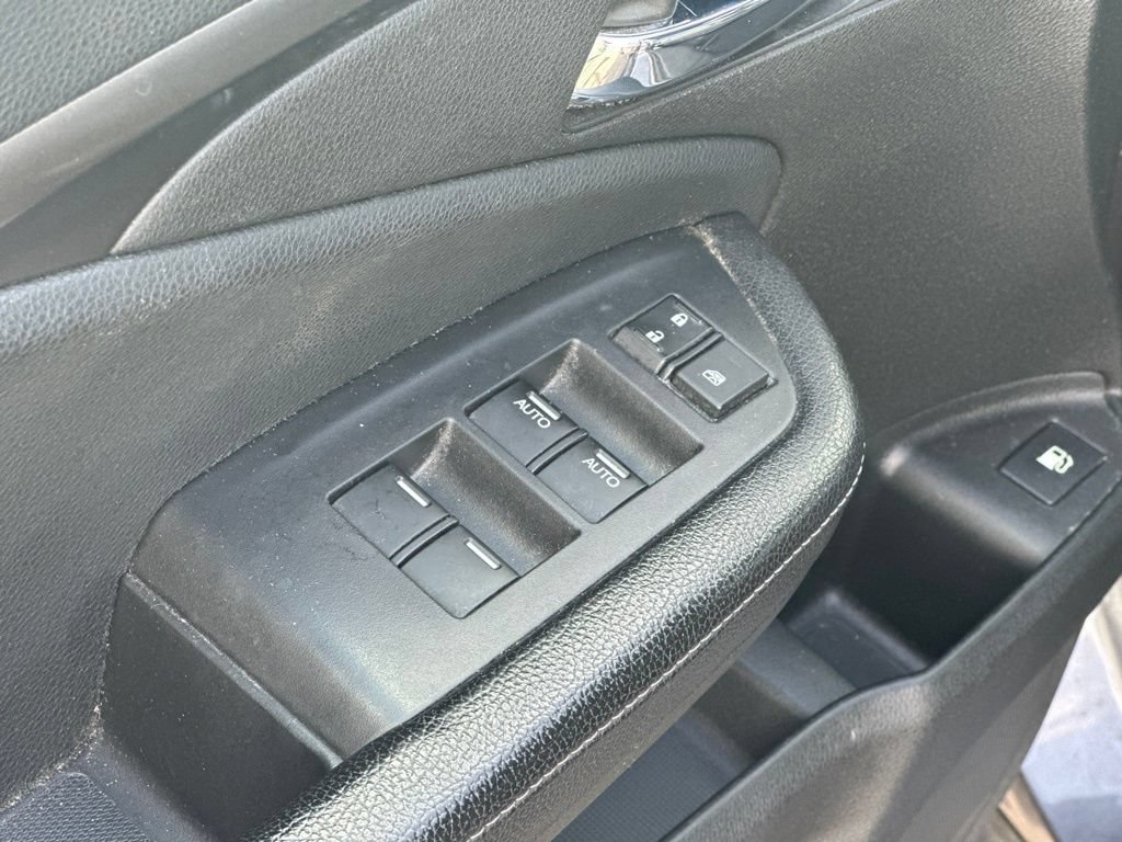 Used 2017 Honda Ridgeline RTL image 17