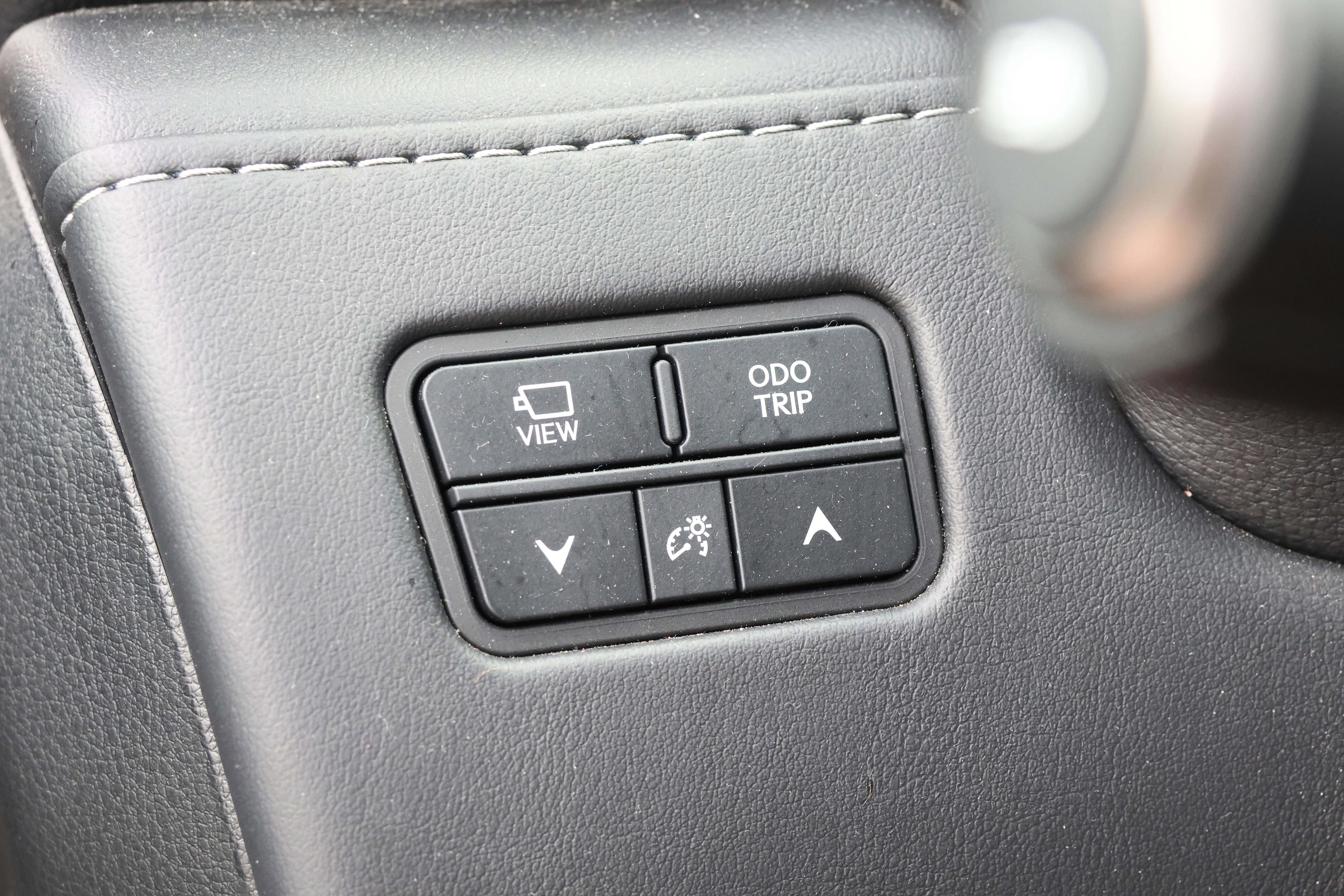 Used 2025 Lexus LX 700h Overtrail image 16