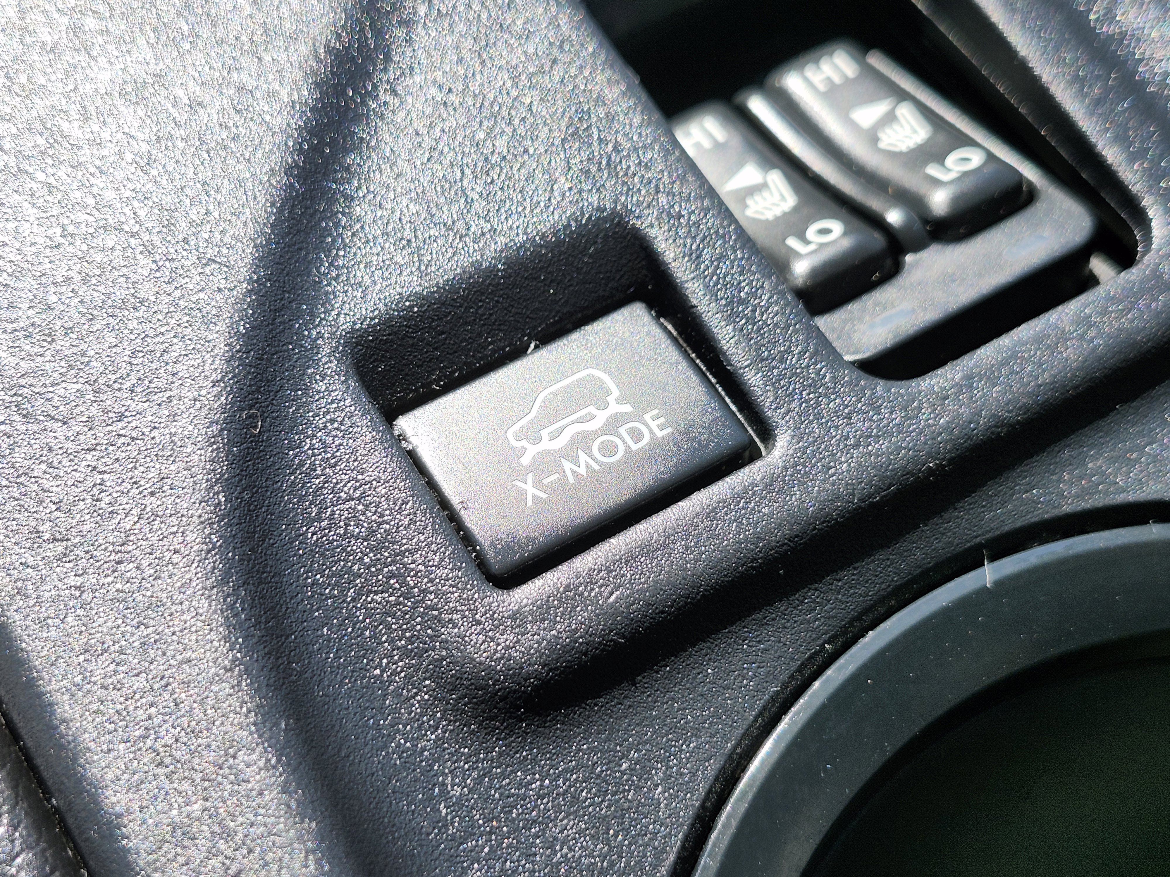 Used 2019 Subaru Crosstrek 2.0i Premium w/ Eyesight System image 9