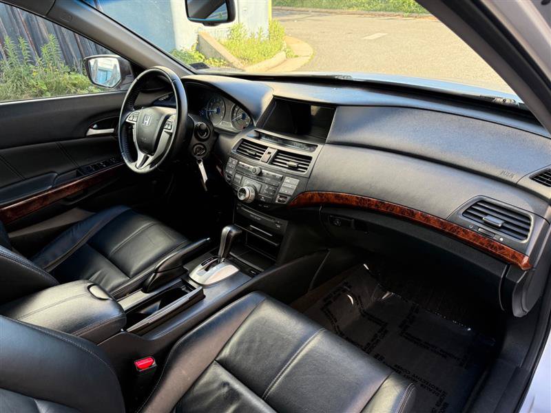 Used 2010 Honda Crosstour EX-L image 40