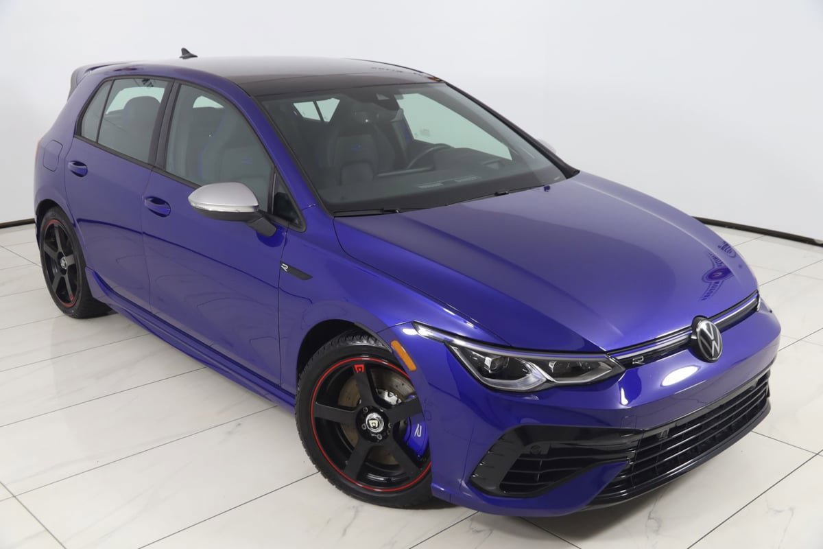Used 2024 Volkswagen Golf R image 21