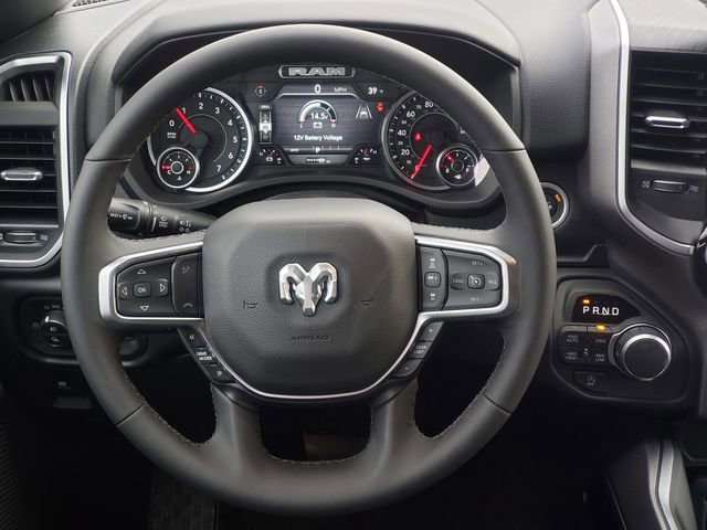 New 2026 RAM 1500 4x4 Crew Cab image 27