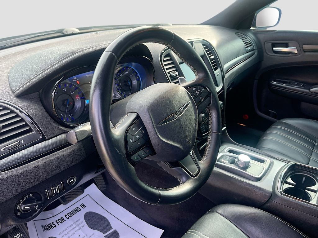 Used 2016 Chrysler 300 S AWD/4WD image 11