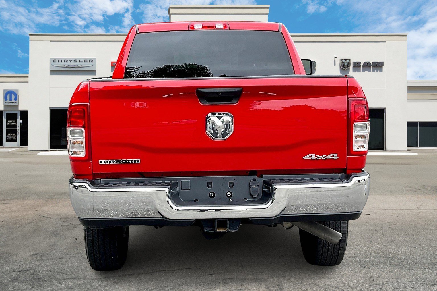 Certified 2024 RAM 2500 Big Horn w/ Bed Utility Group image 4