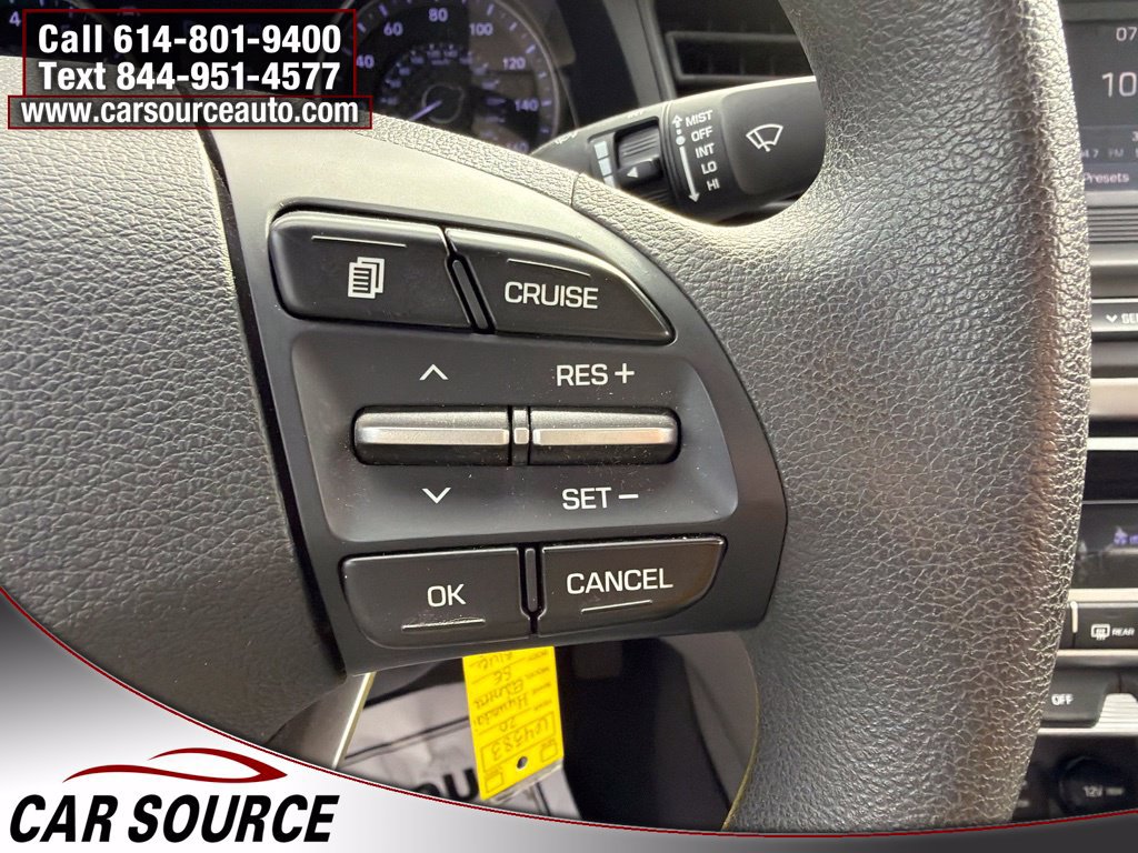 Used 2020 Hyundai Elantra SE FWD image 9