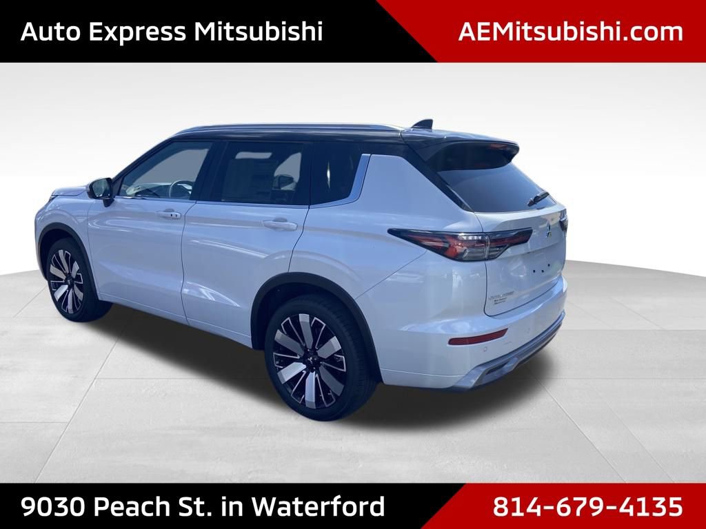 New 2025 Mitsubishi Outlander SEL image 5