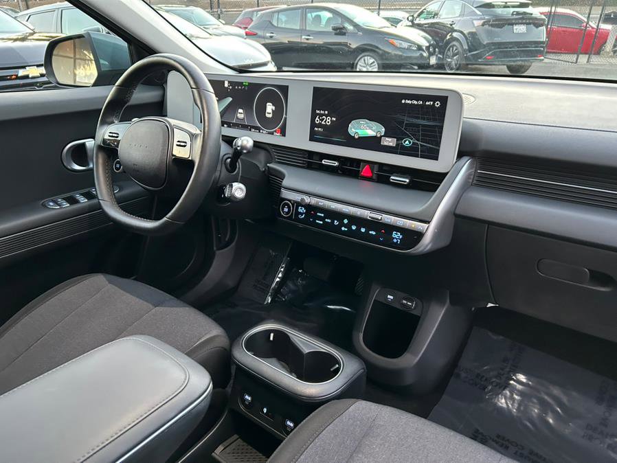 Used 2024 Hyundai Ioniq 5 SEL image 31