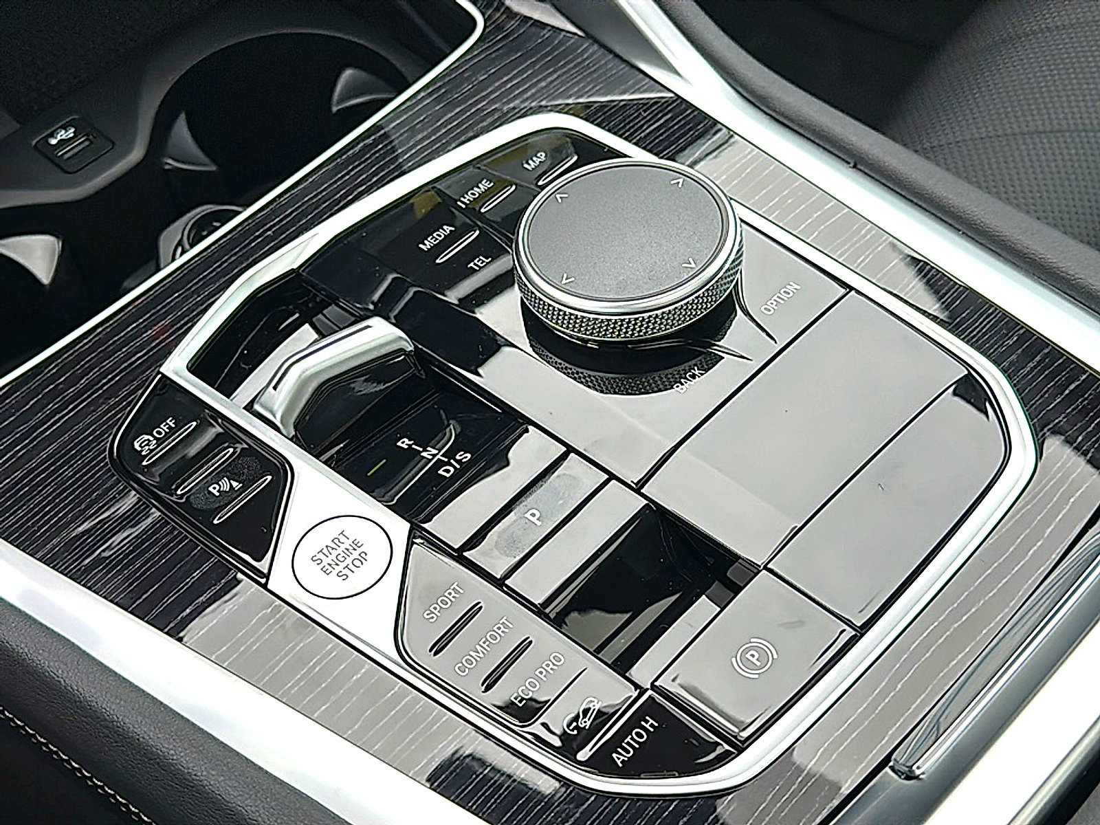 New 2027 BMW X6 xDrive40i AWD/4WD image 25