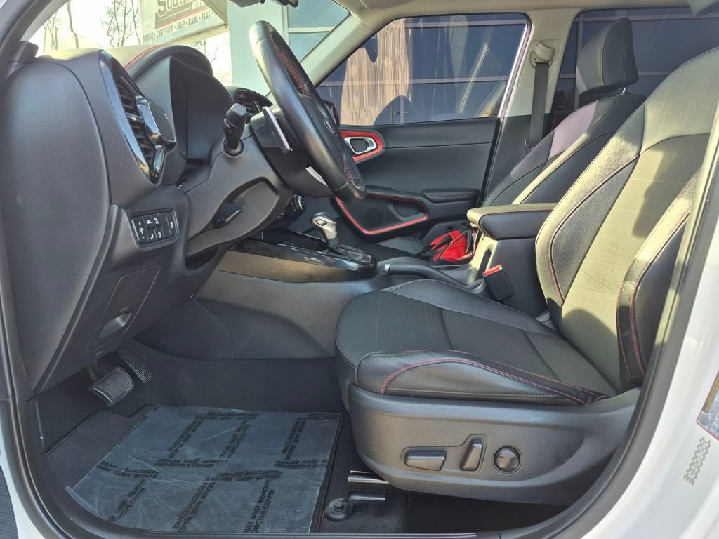 Used 2020 Kia Soul GT-Line Turbo image 17