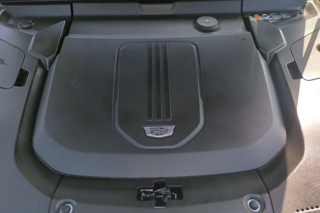 Certified 2024 Cadillac Lyriq Tech RWD image 29