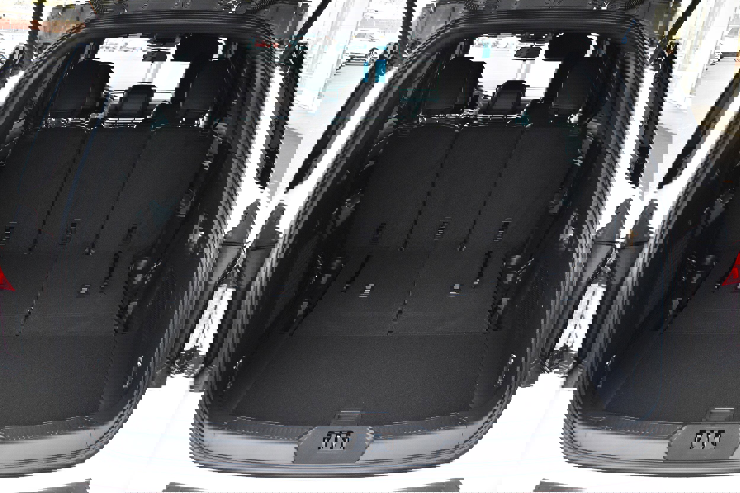 New 2026 Ford Explorer ST-Line image 10