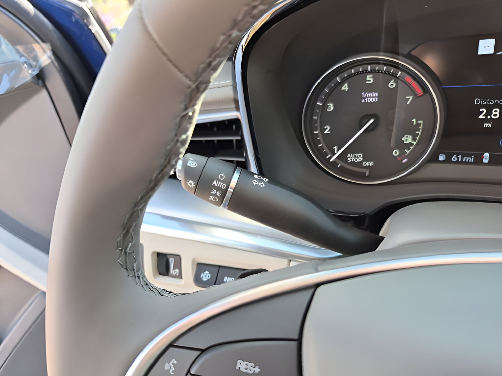 New 2026 Cadillac XT5 Premium Luxury w/ Driver Assist Package FWD image 41