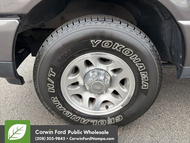 Used 2011 Ford Ranger XLT image 9