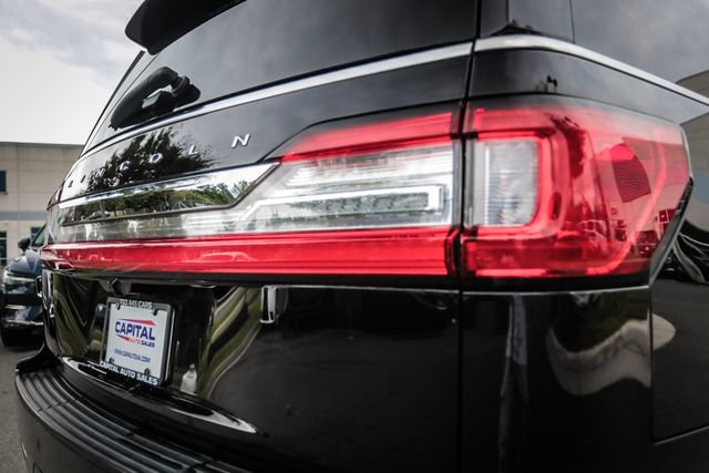 Used 2018 Lincoln Navigator L Reserve w/ Technology Package AWD/4WD image 23