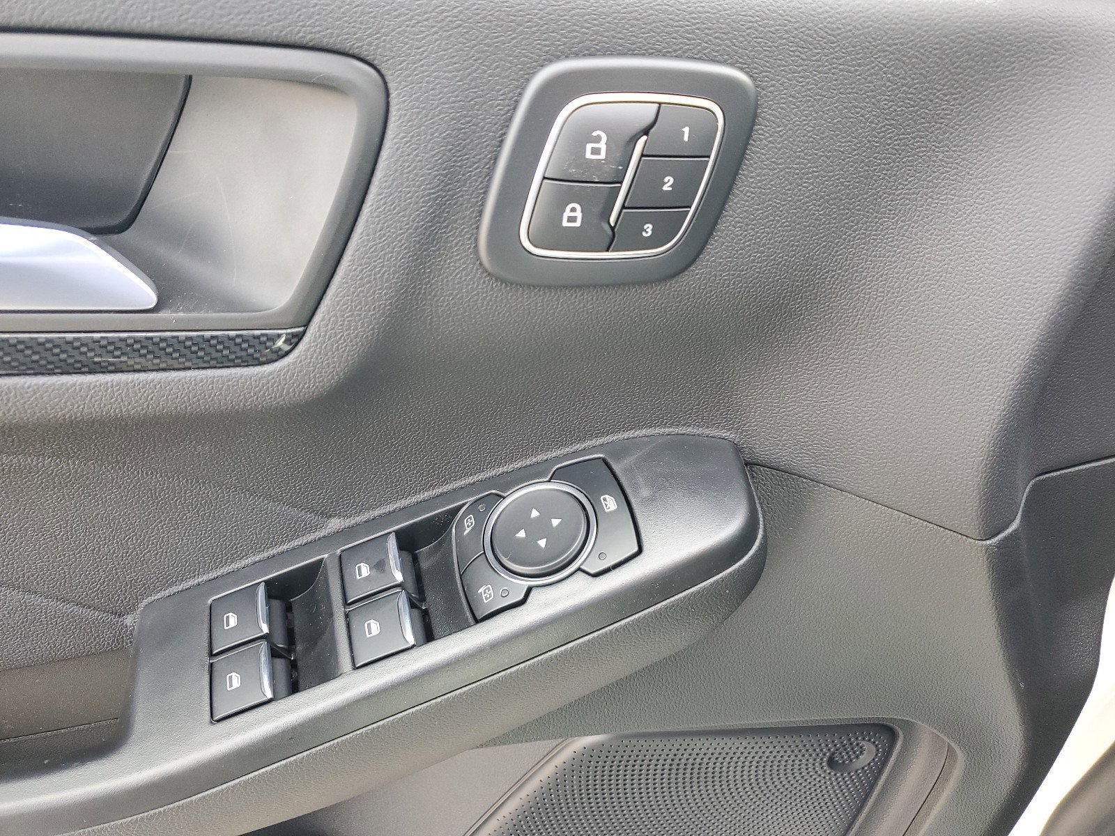 New 2024 Ford Escape ST-Line Elite image 12