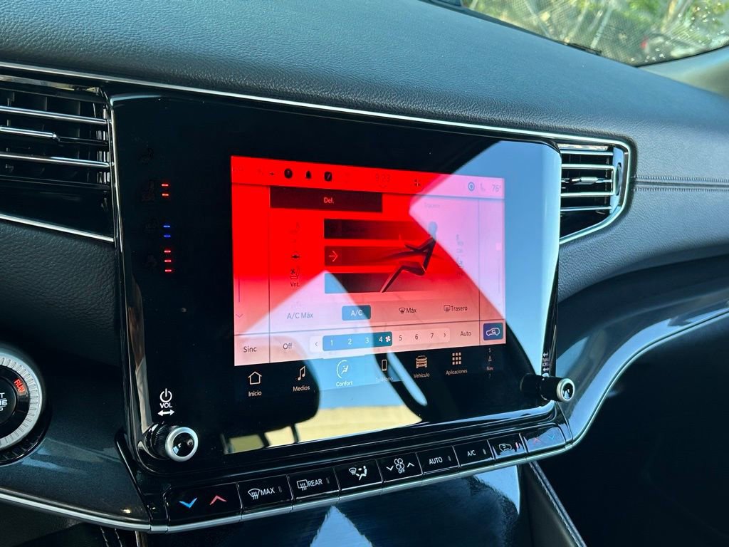 Certified 2024 Jeep Wagoneer L Base image 22