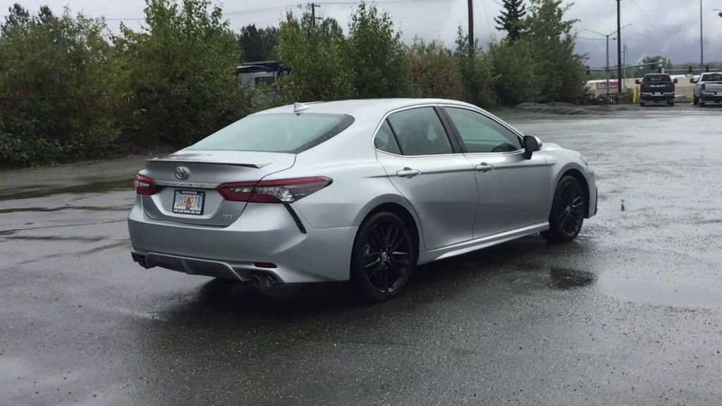 Used 2023 Toyota Camry XSE image 8