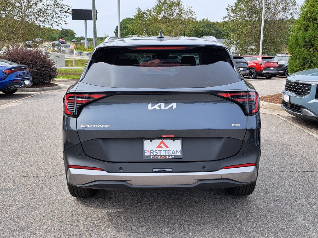 New 2026 Kia Sportage EX AWD/4WD image 5