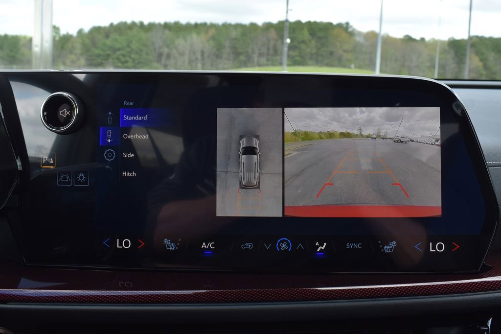 New 2026 Chevrolet Traverse Z71 image 21