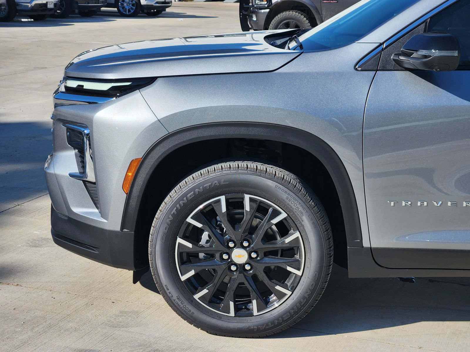 New 2026 Chevrolet Traverse LT w/ Sun and Wheel Package AWD/4WD image 10
