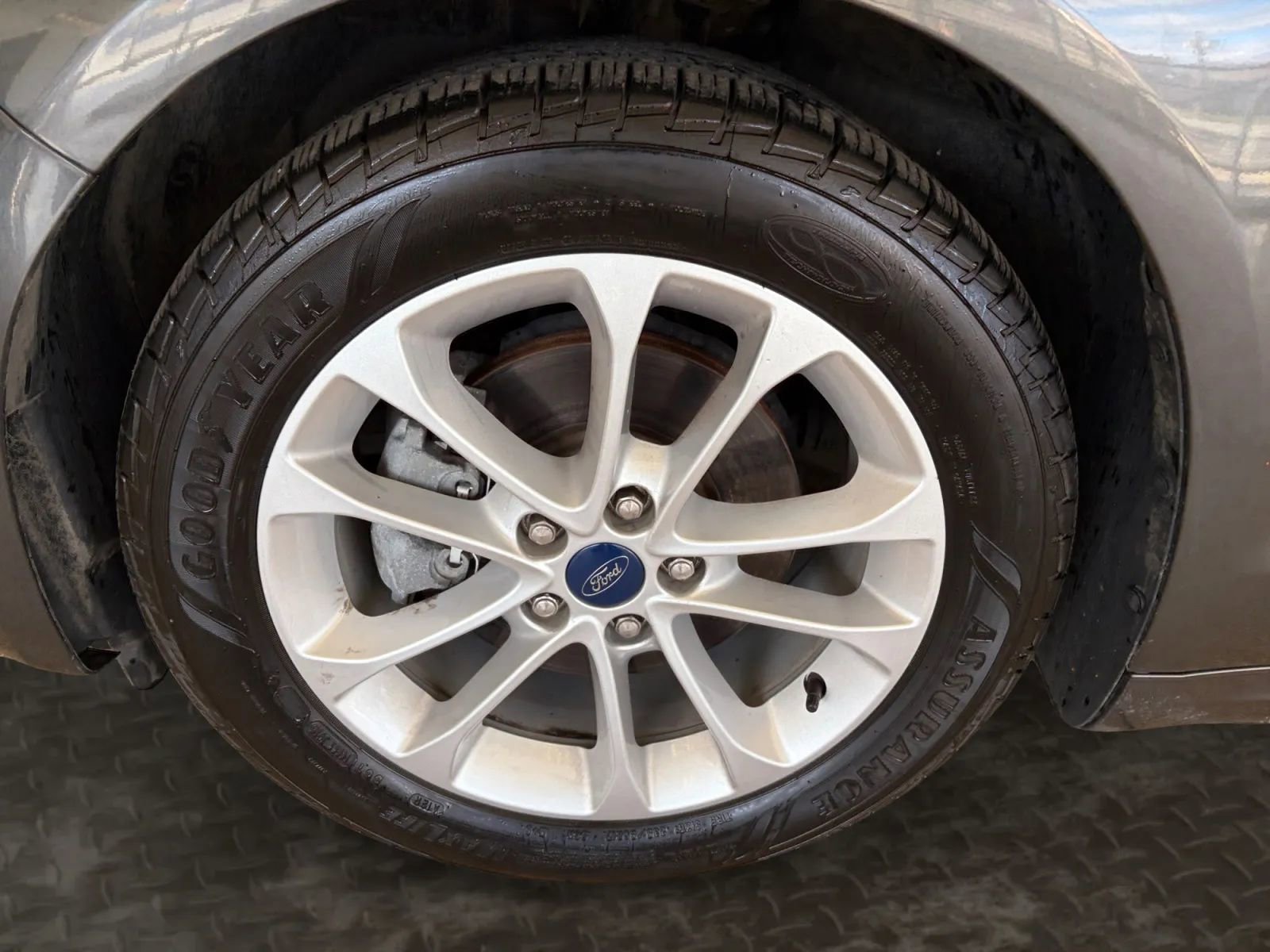 Used 2019 Ford Fusion SE image 66