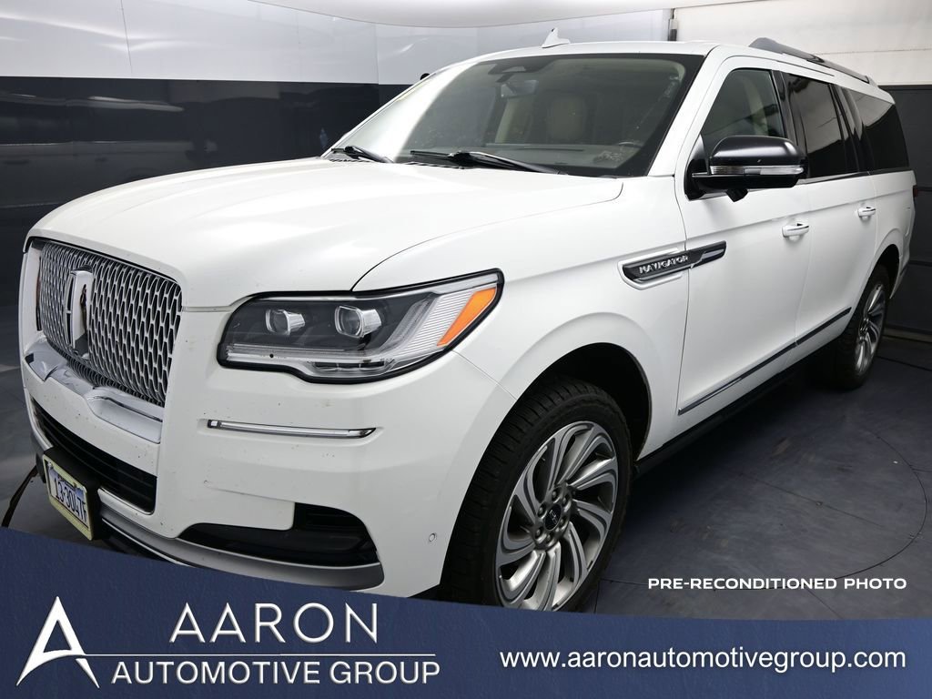 Used 2022 Lincoln Navigator L Reserve AWD/4WD image 1