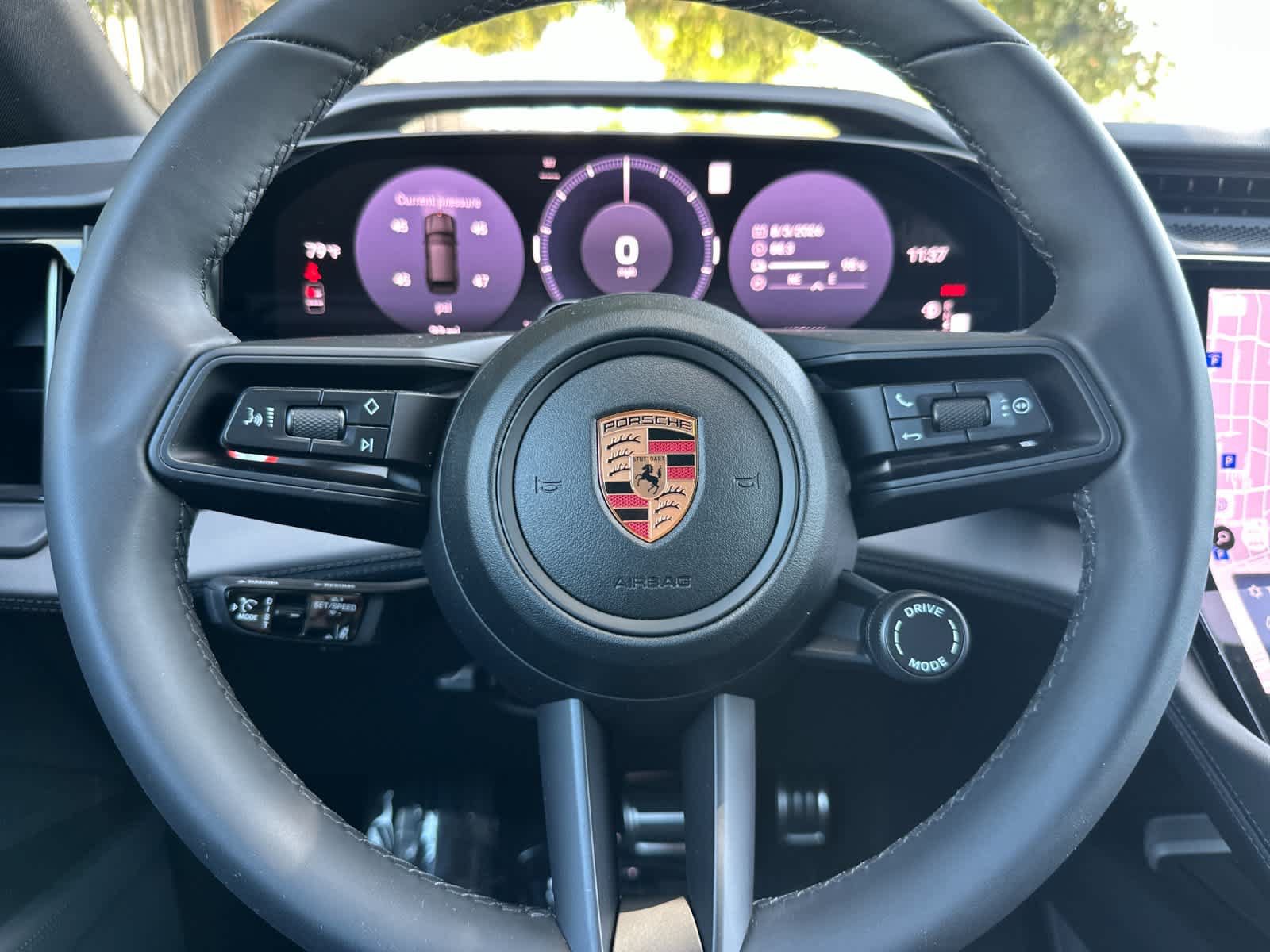 New 2026 Porsche Cayenne Electric AWD/4WD image 25