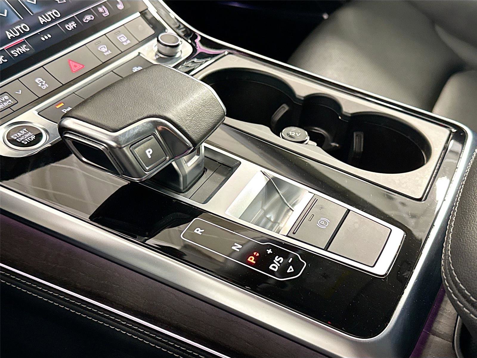 Certified 2023 Audi Q8 Premium Plus w/ Premium Plus Package image 17