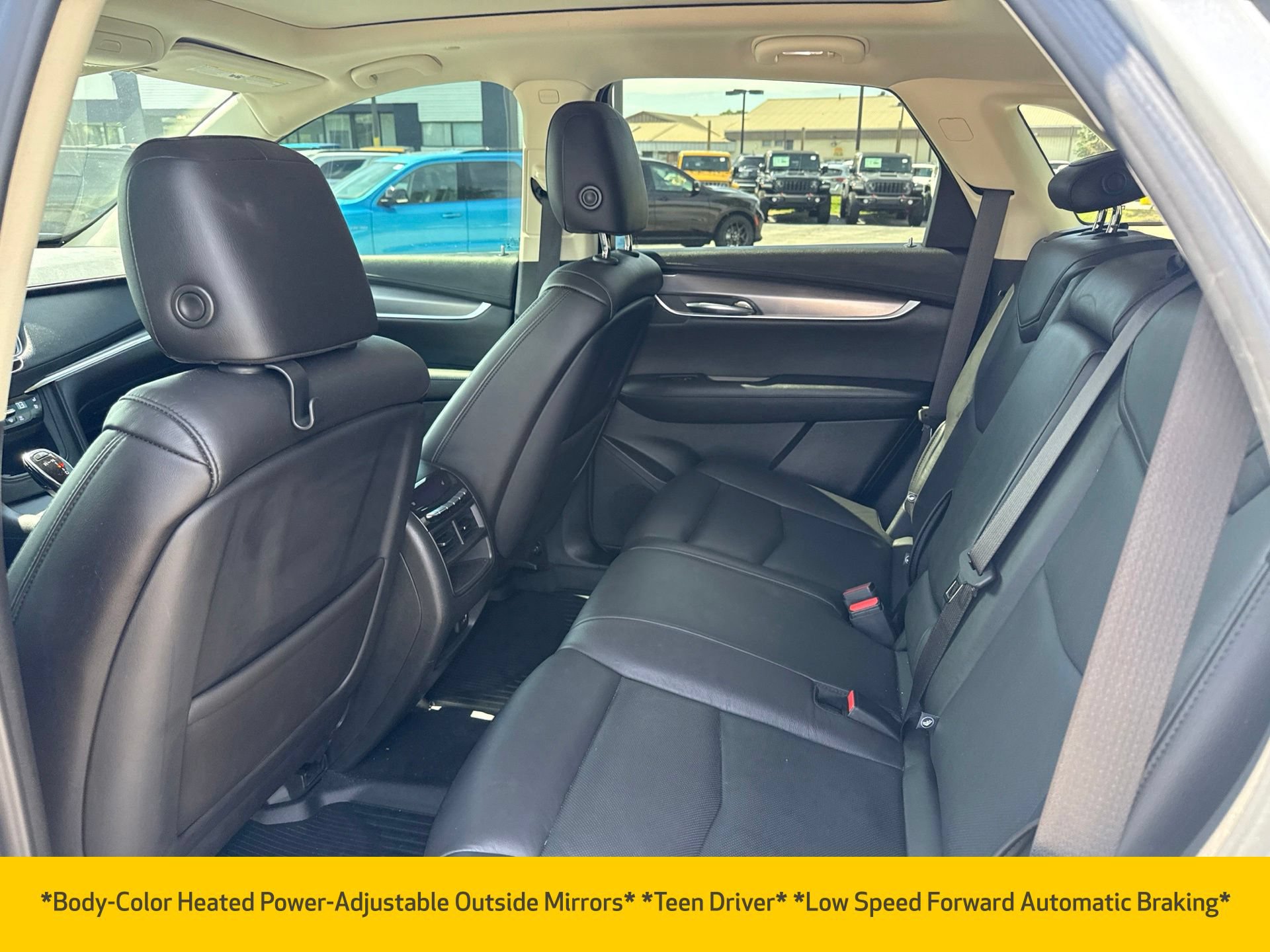 Used 2019 Cadillac XT5 Premium Luxury AWD/4WD image 18