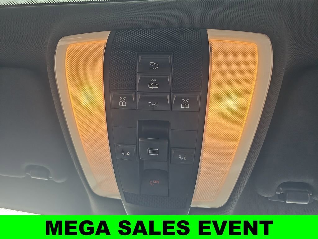 Used 2013 Mercedes-Benz C 250 Sedan image 29