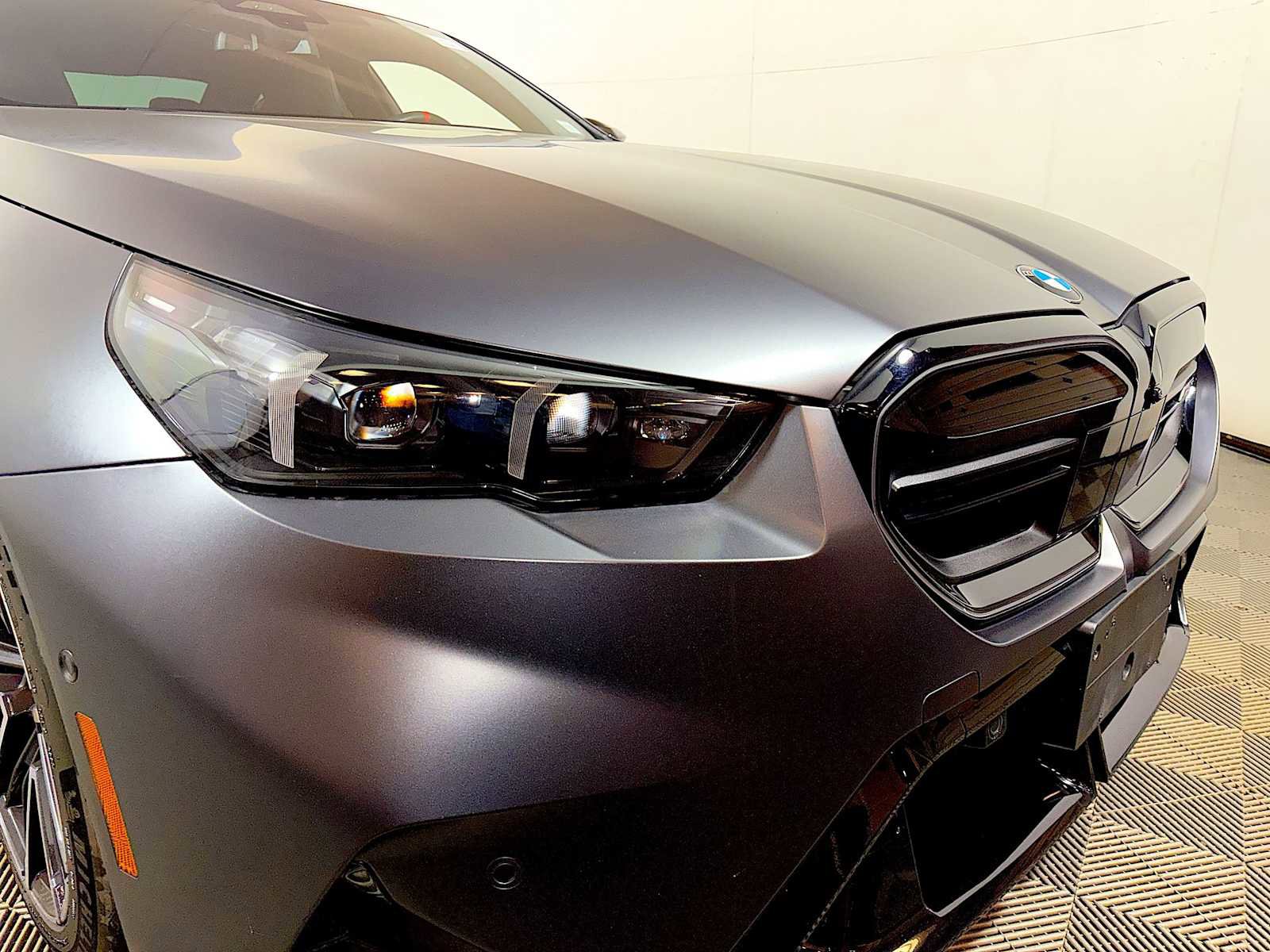 Used 2026 BMW M5 w/ Carbon Package AWD/4WD image 24