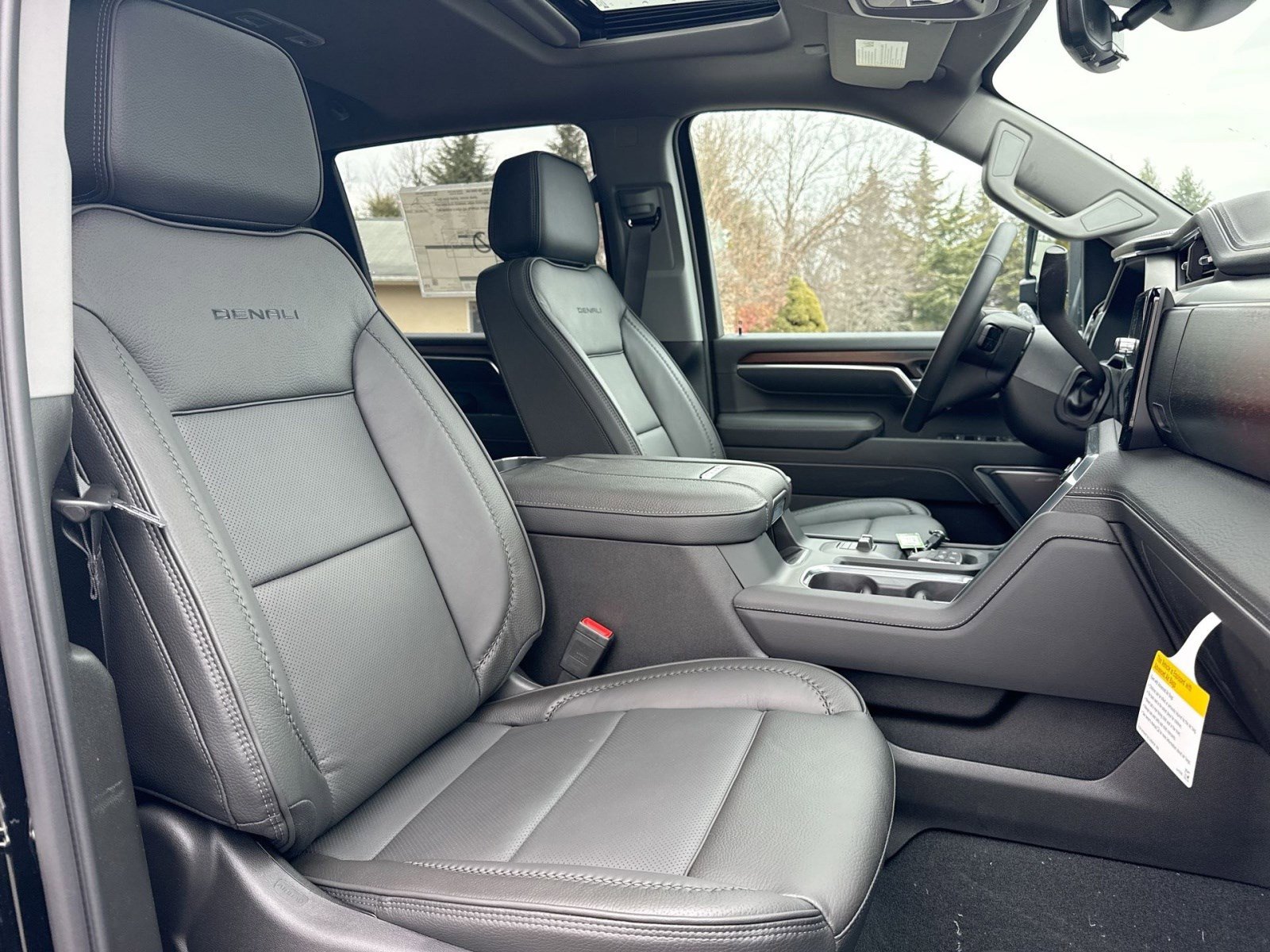 New 2026 GMC Sierra 2500 Denali w/ Technology Package image 18