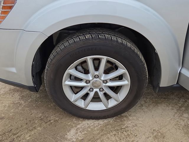 Used 2014 Dodge Journey SXT w/ Flexible Seating Group image 30