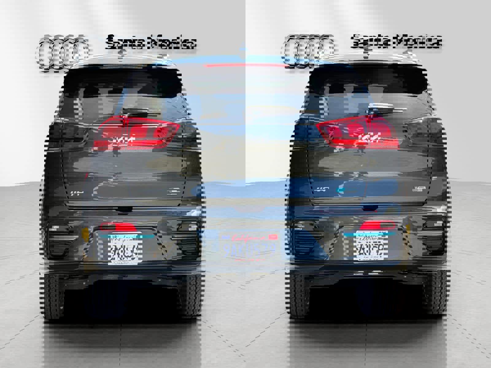 Used 2022 Kia Niro EX w/ Cold Weather Package image 7