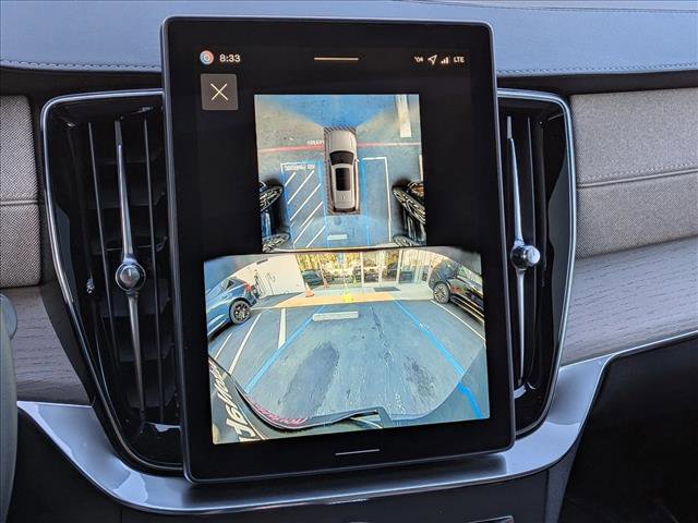 New 2026 Volvo XC90 B6 Plus w/ Protection Package Premier image 15