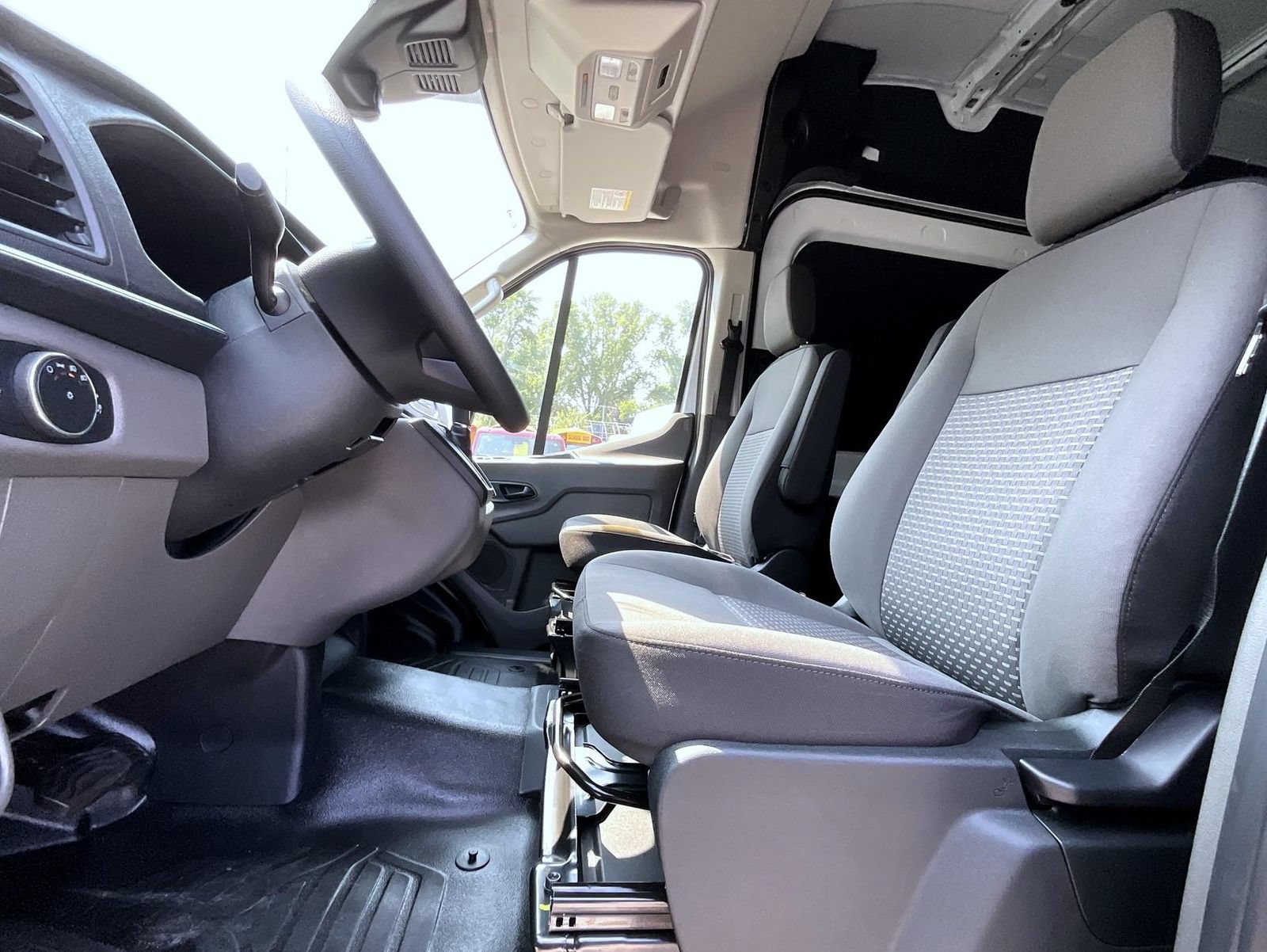 New 2026 Ford Transit 350 148 High Roof Extended w/ Load Area Protection Package RWD image 11
