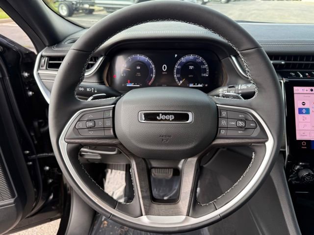 New 2025 Jeep Grand Cherokee L Limited image 17