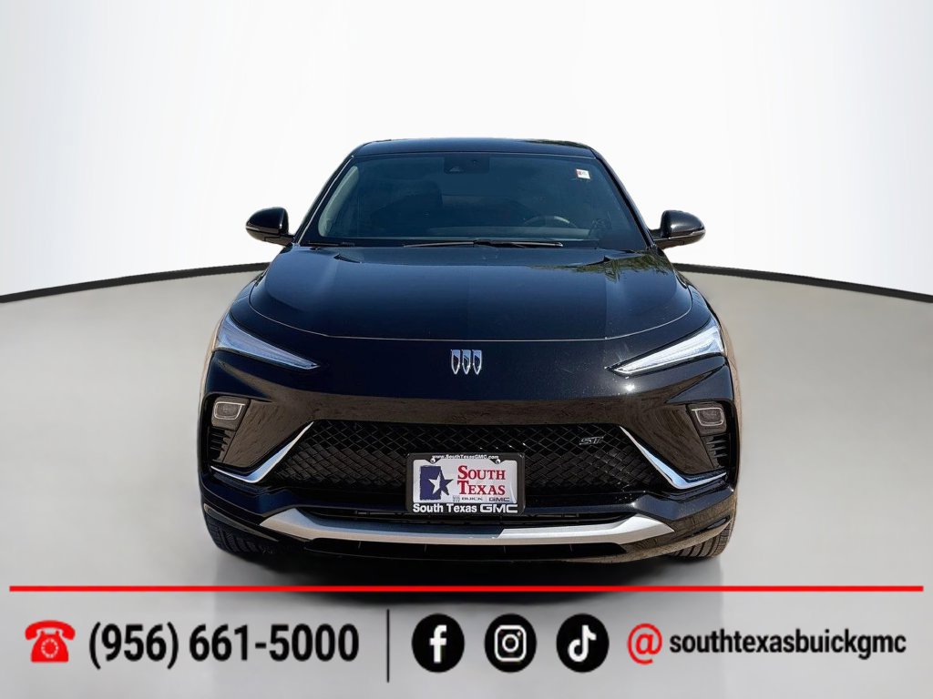 Used 2026 Buick Envista Sport Touring w/ Convenience I Package FWD image 2