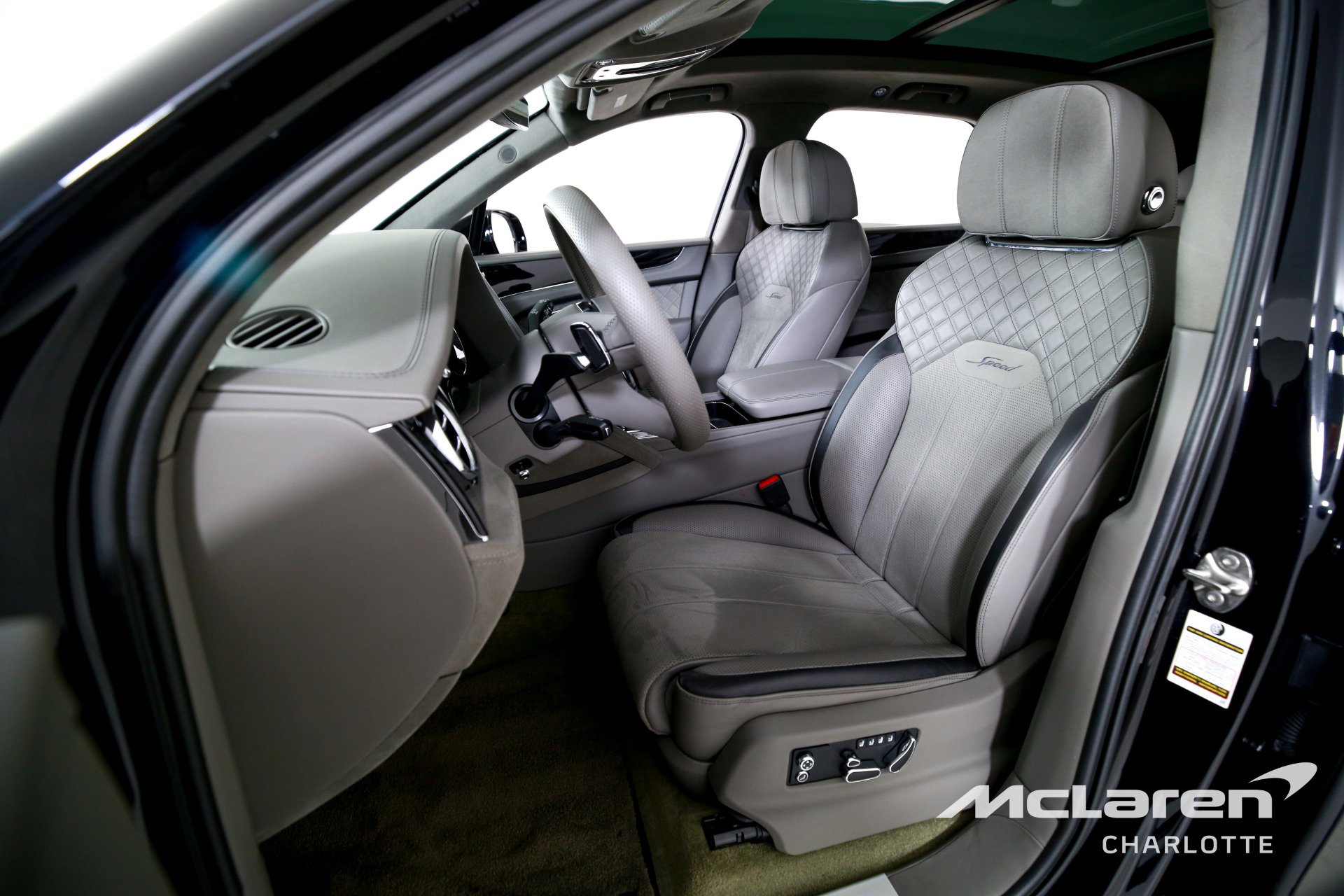 Used 2023 Bentley Bentayga Speed image 11