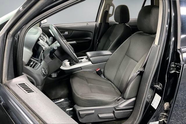Used 2013 Ford Edge SE AWD/4WD image 17