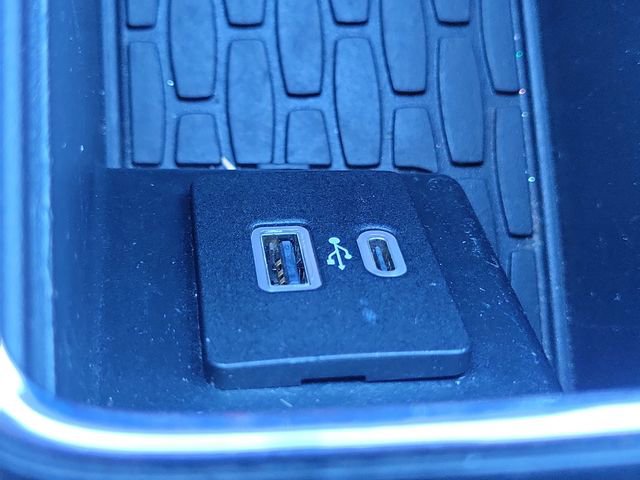 Used 2021 Lincoln Aviator Reserve w/ Elements Package Plus RWD image 16