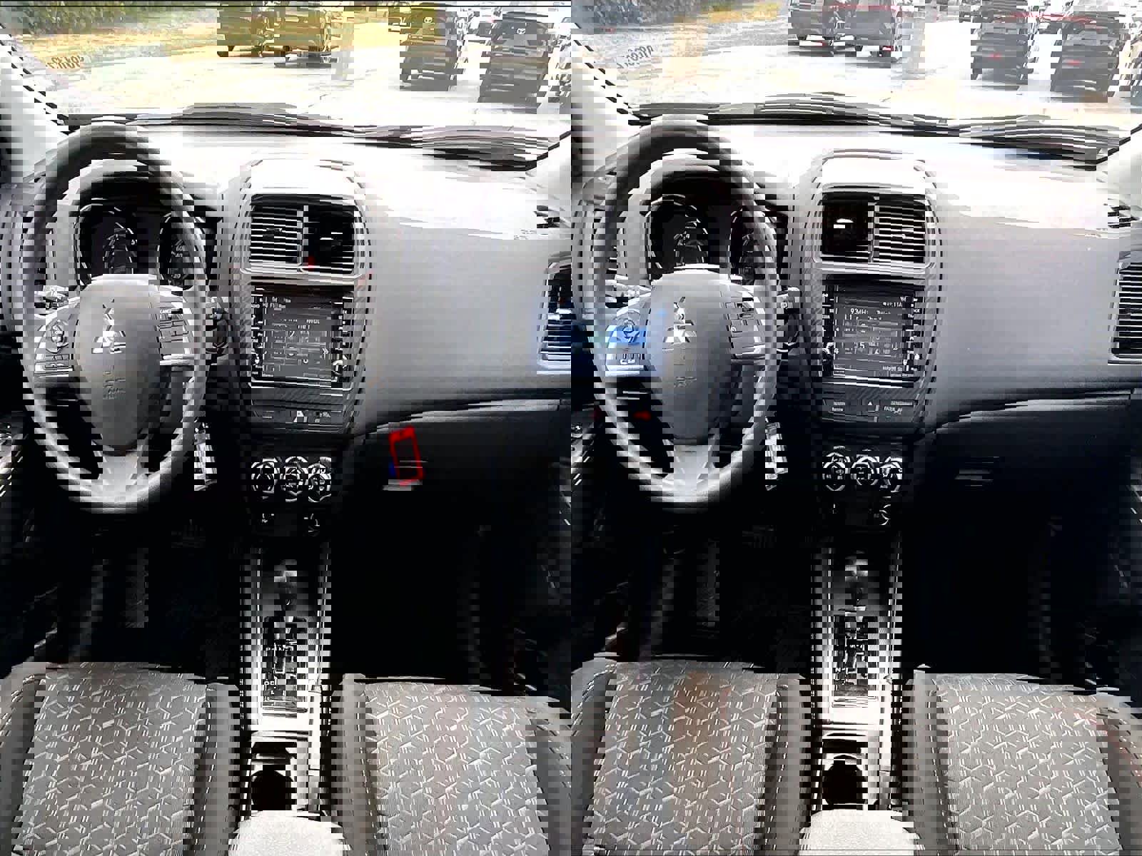 Used 2025 Mitsubishi Outlander Sport ES image 21