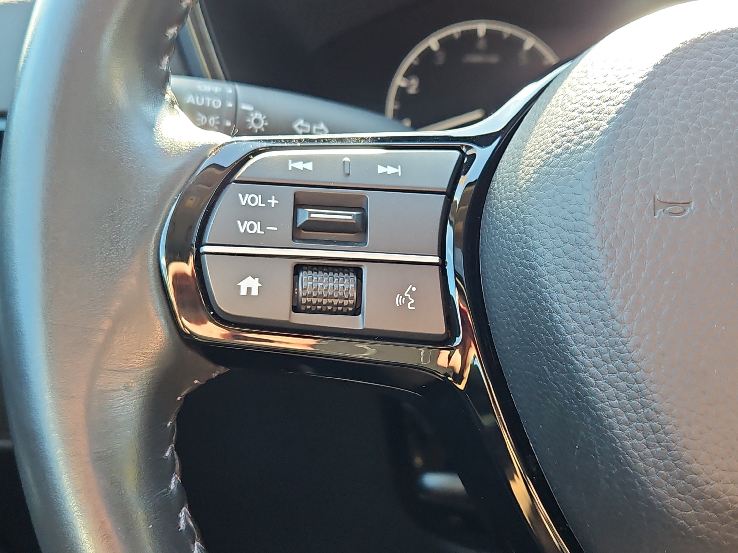 Certified 2023 Honda CR-V EX-L image 11