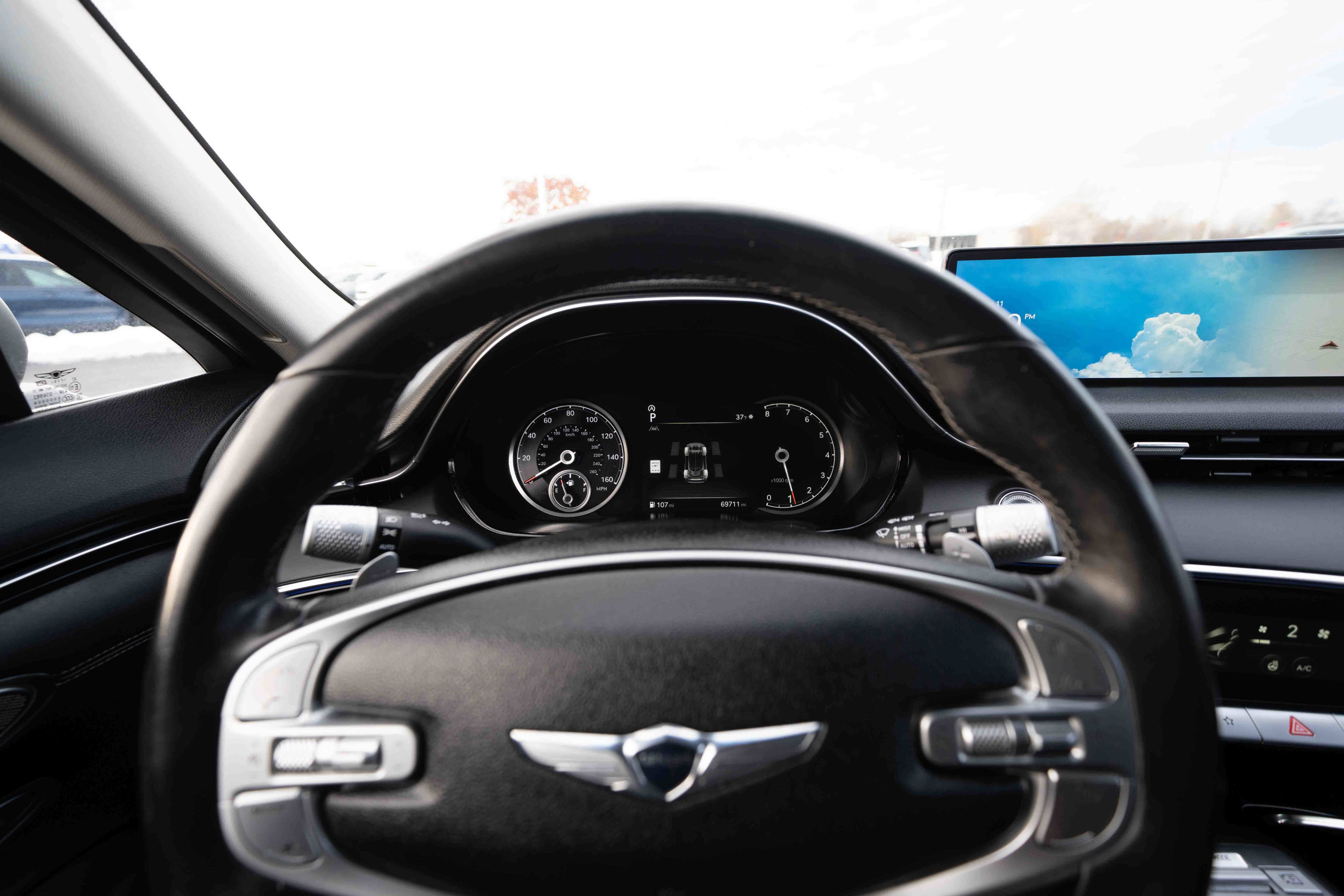 Used 2023 Genesis GV70 2.5T w/ Advanced Package image 15