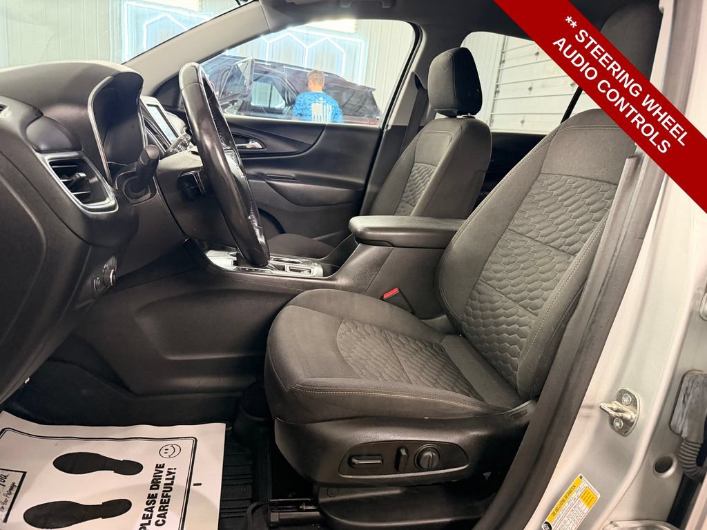 Used 2019 Chevrolet Equinox LT FWD image 12