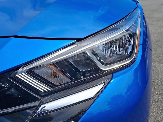 Used 2024 Nissan Versa SV FWD image 9