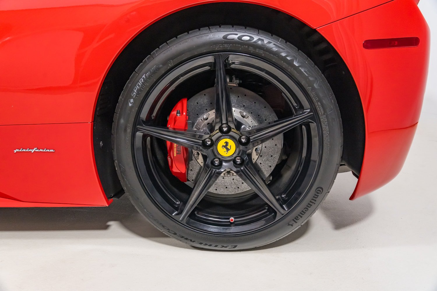 Used 2010 Ferrari 458 Italia Coupe RWD image 13