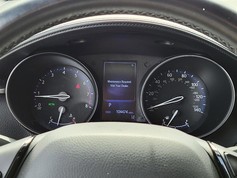 Used 2018 Toyota C-HR XLE image 14